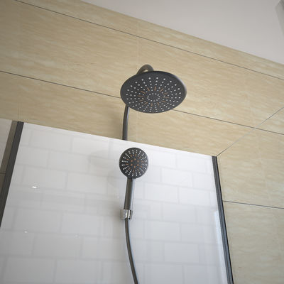 Pivot Door Square 4mm ตู้อาบน้ำกระจกใสพร้อมถาดอะครีลิคสีขาว